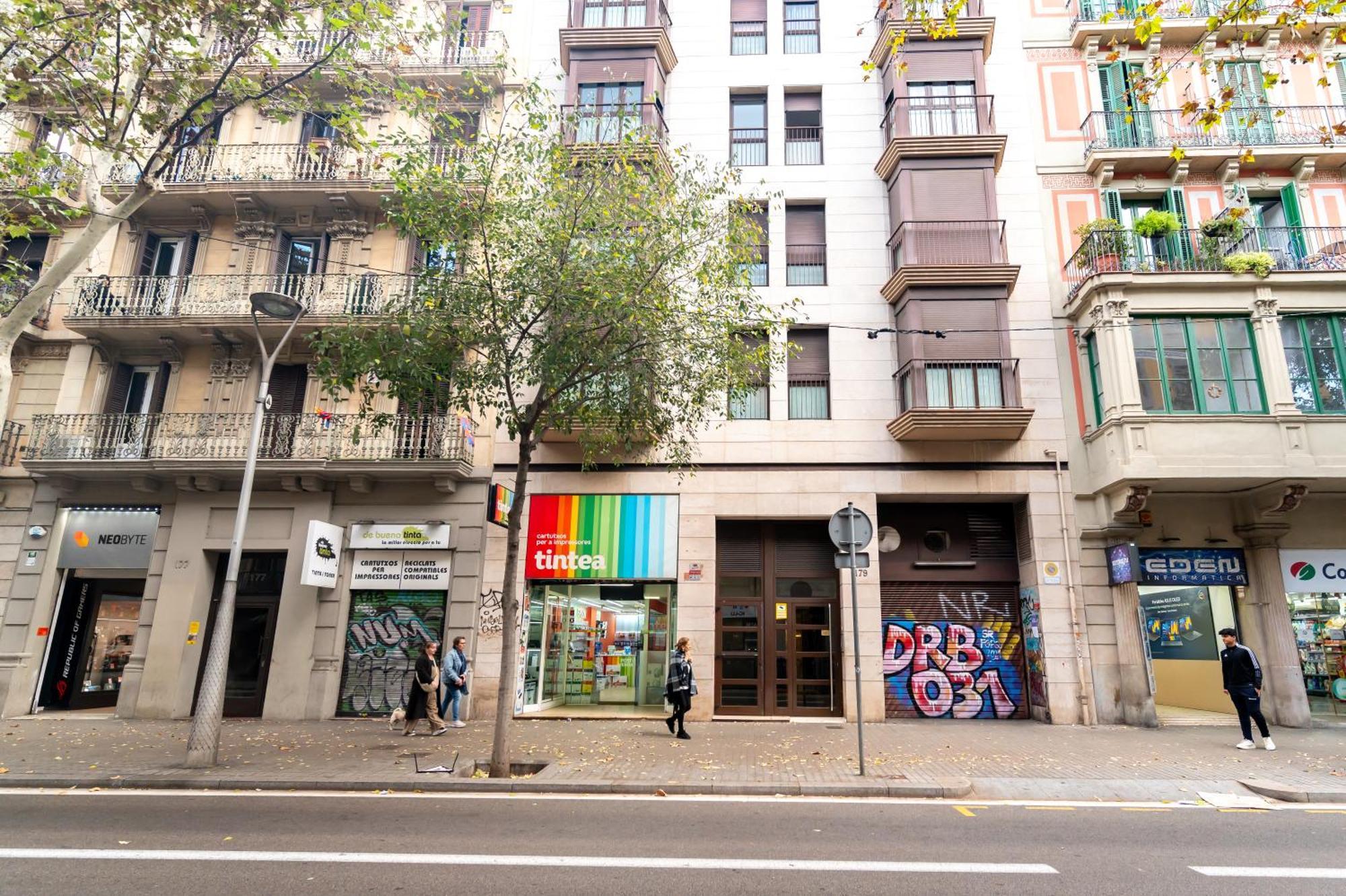 דירות ברצלונה Comfy Downtown + Private Terrace מראה חיצוני תמונה