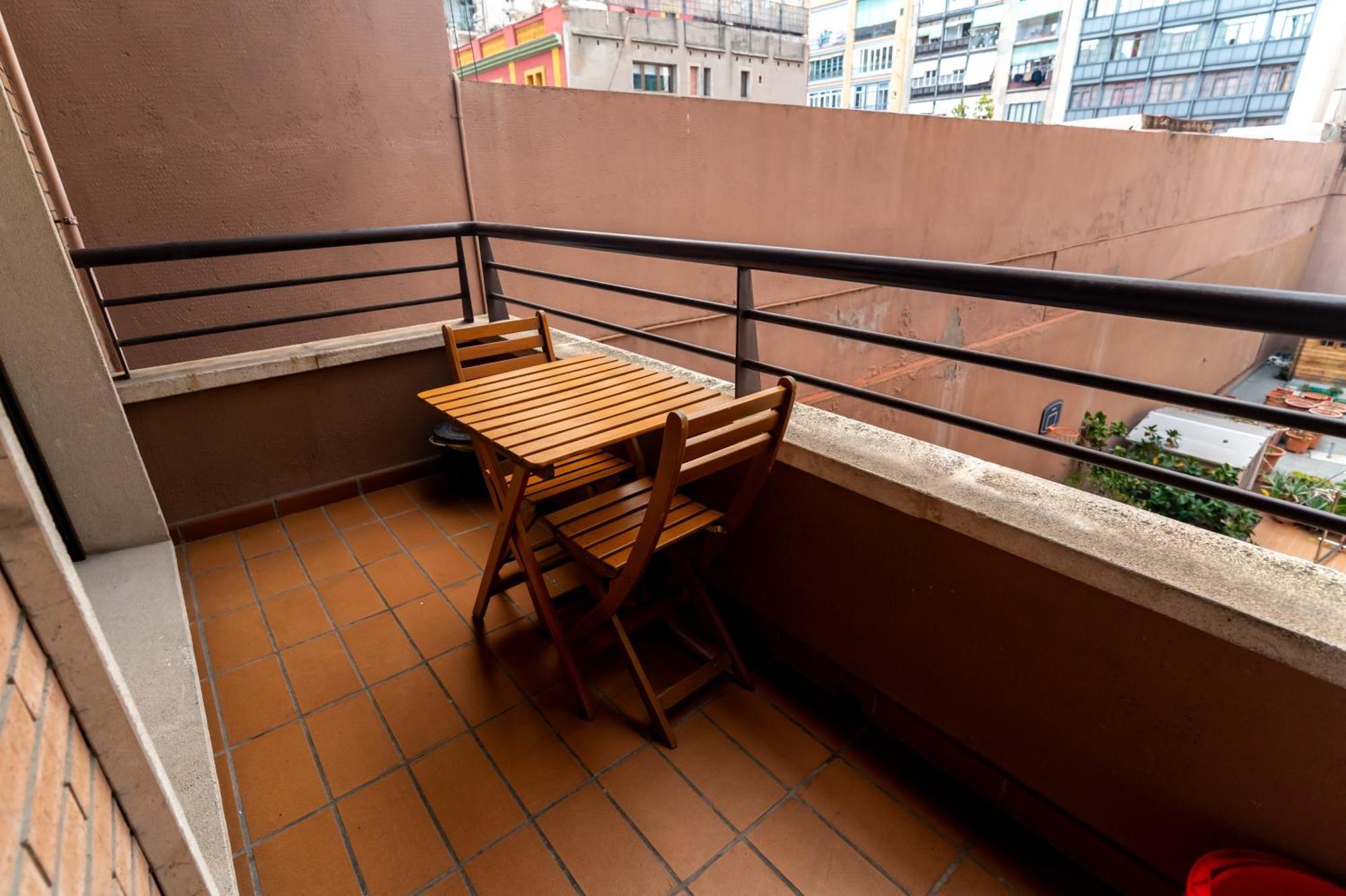 דירות ברצלונה Comfy Downtown + Private Terrace מראה חיצוני תמונה