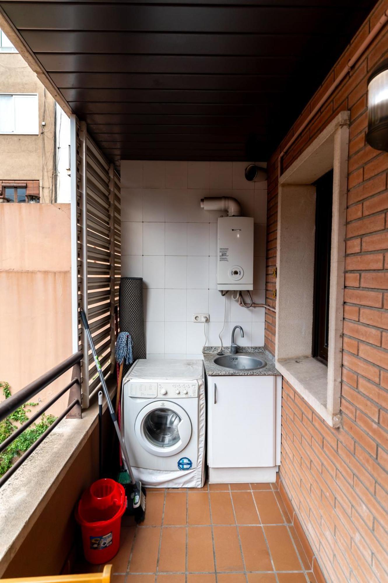 דירות ברצלונה Comfy Downtown + Private Terrace מראה חיצוני תמונה